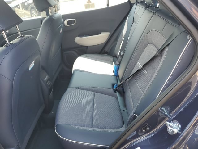New 2026 Hyundai Venue SEL FWD image 12