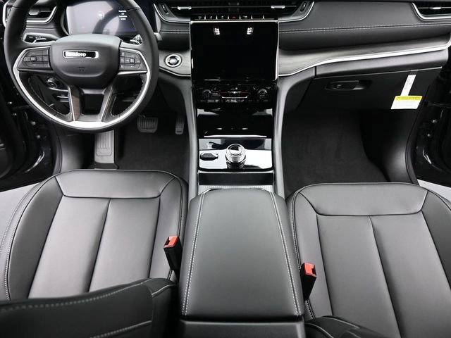 New 2025 Jeep Grand Cherokee L Limited image 25