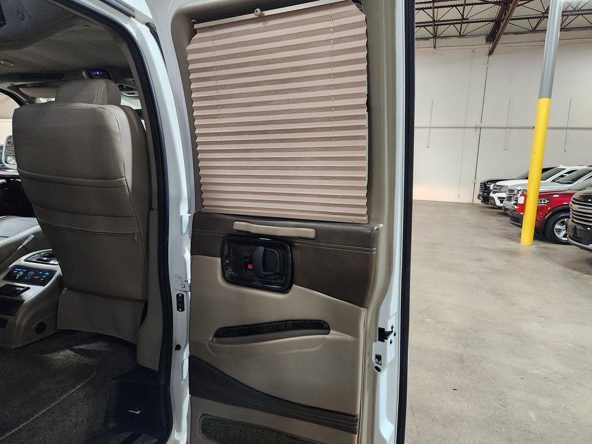Used 2015 Chevrolet Express 2500 image 59