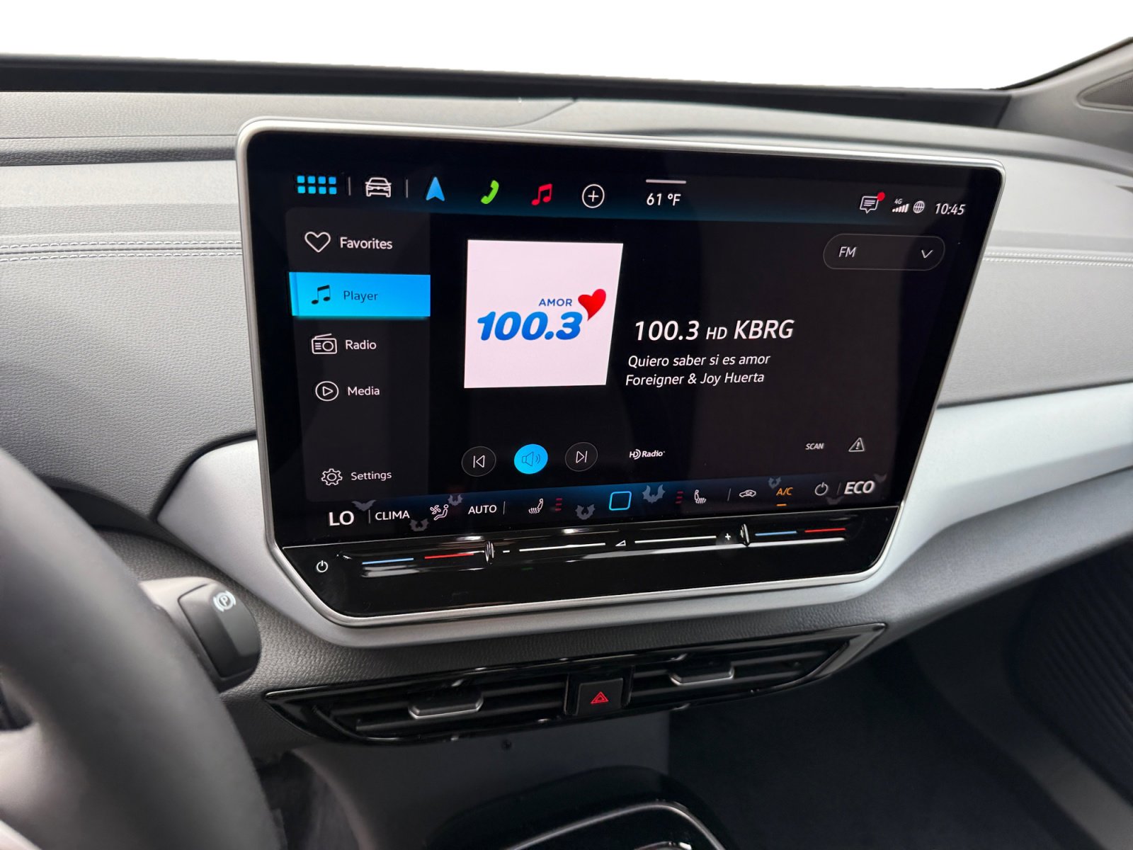 New 2025 Volkswagen ID.4 Pro RWD image 12