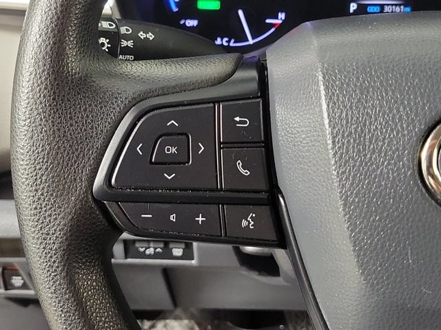 Used 2023 Toyota Sienna LE FWD image 24
