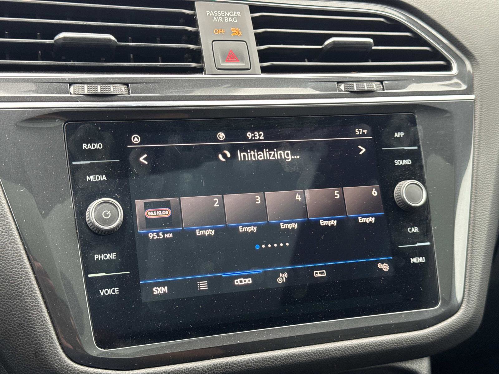 Certified 2023 Volkswagen Tiguan SE R-Line image 22