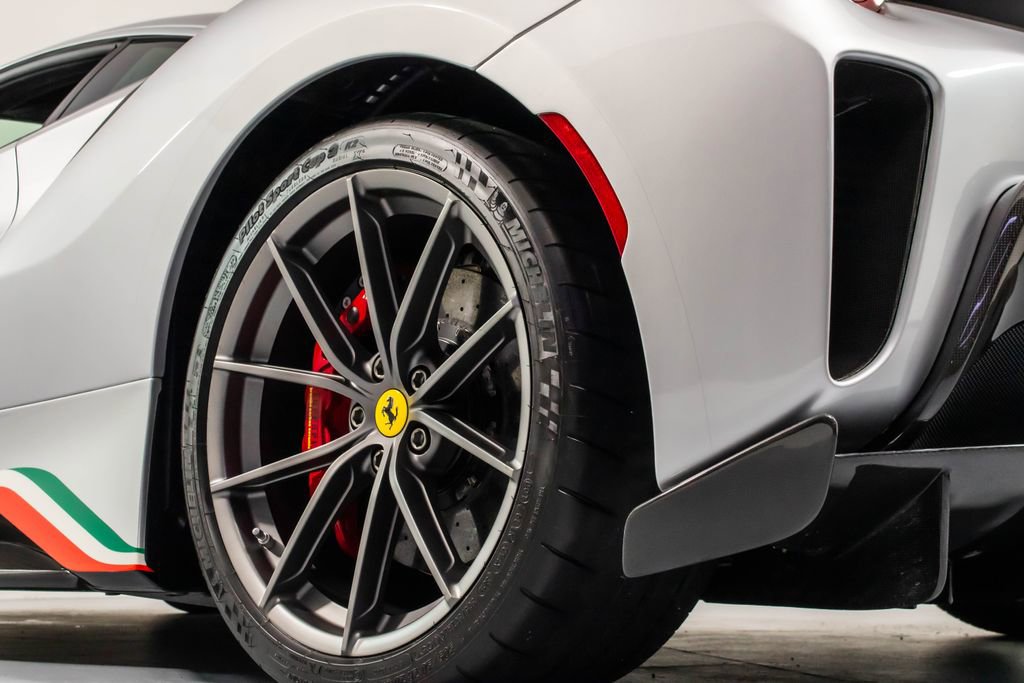 Used 2020 Ferrari 488 Pista Base image 25