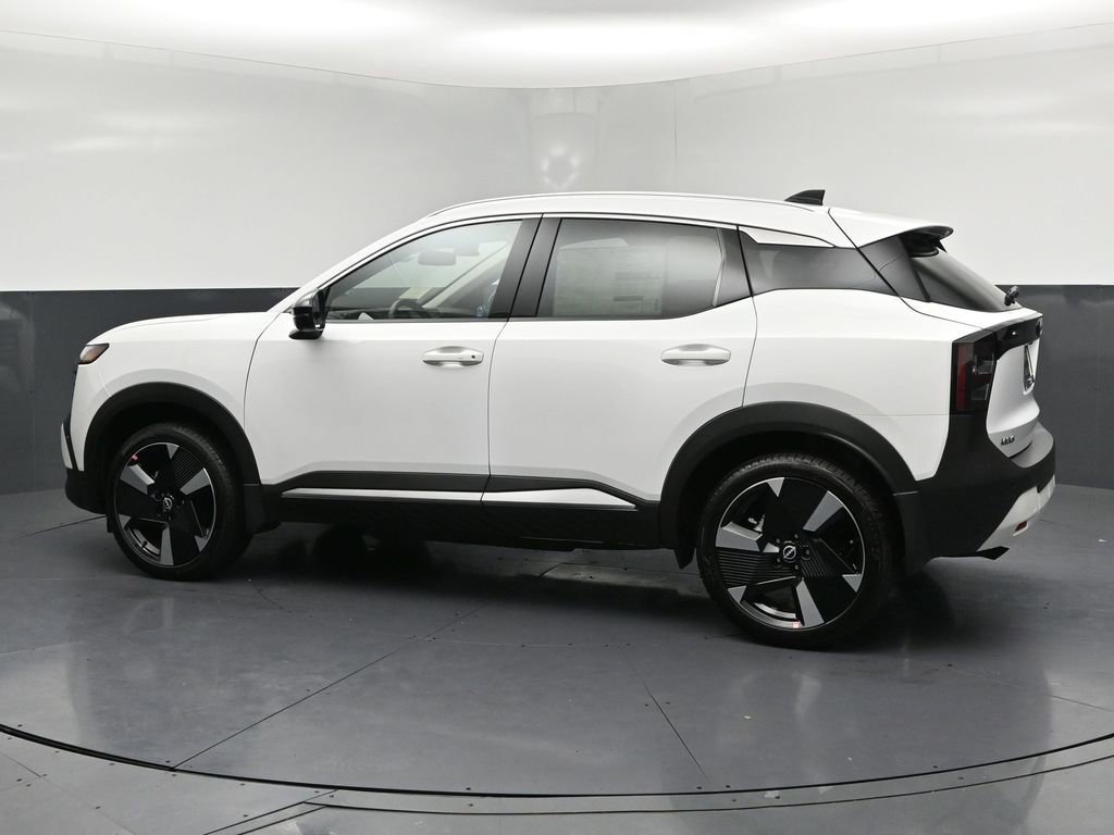 New 2026 Nissan Kicks SR w/ SR Premium Package AWD/4WD image 30