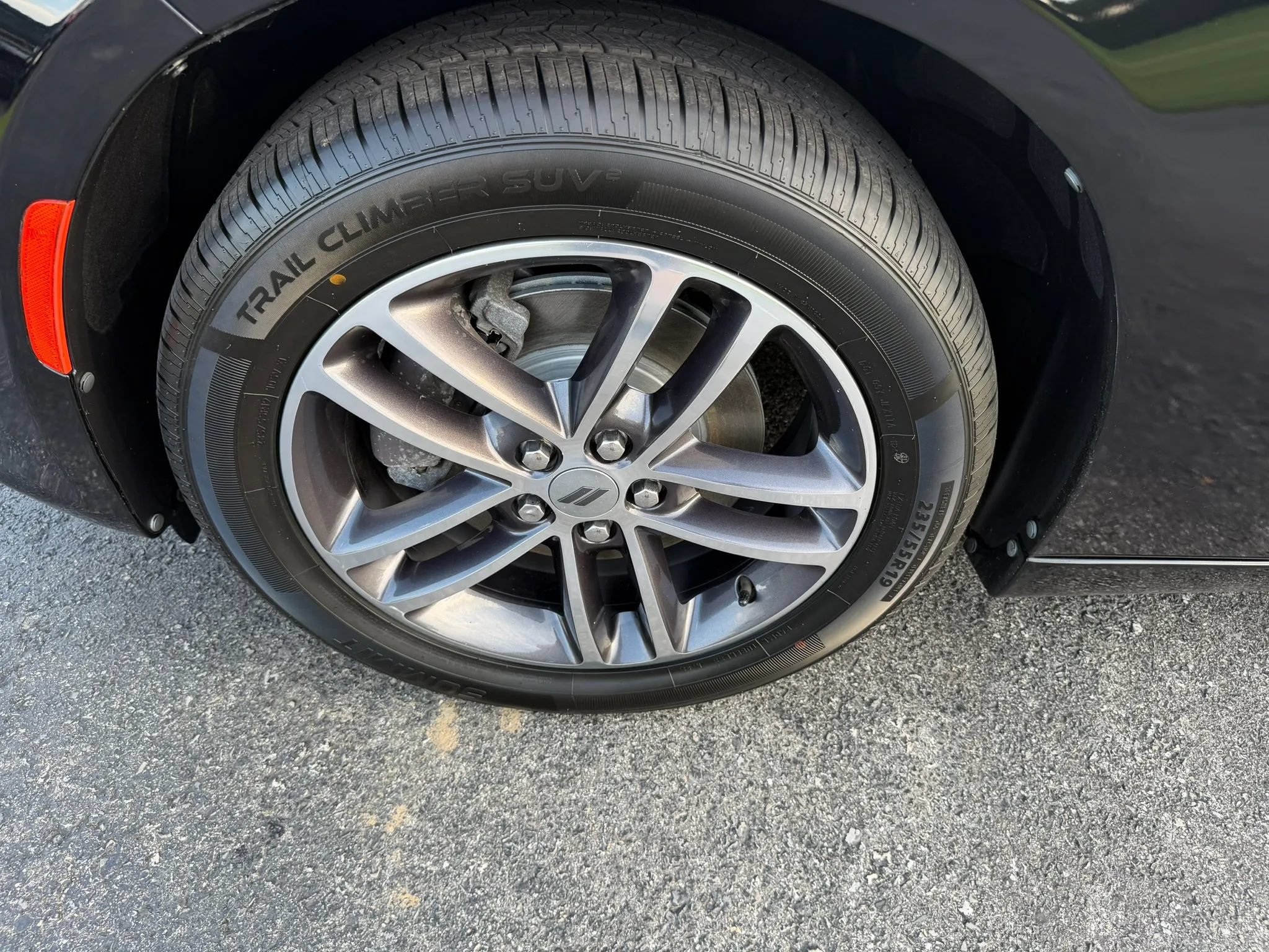 Used 2019 Dodge Charger SXT AWD/4WD image 41