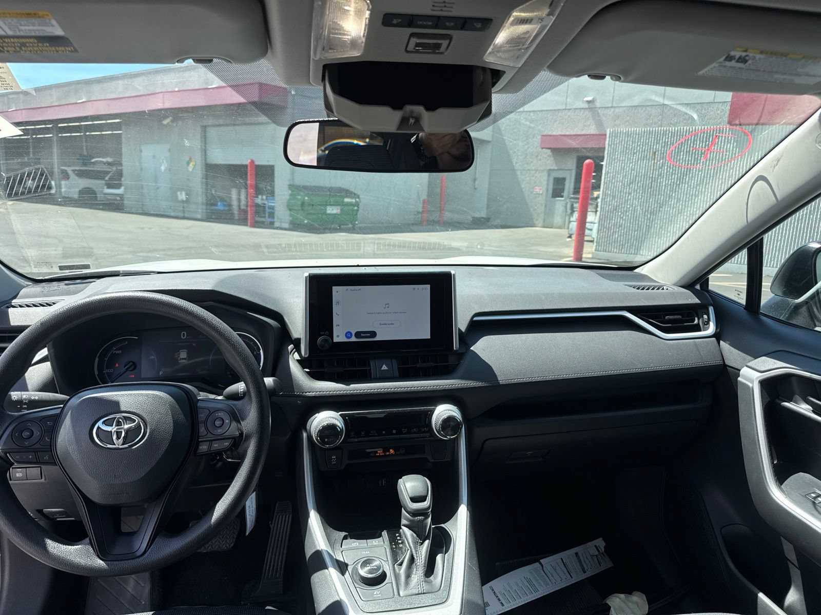 Certified 2025 Toyota RAV4 LE AWD/4WD image 15