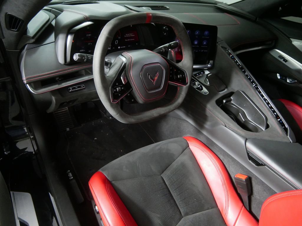 Used 2022 Chevrolet Corvette Stingray image 11