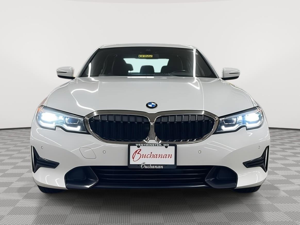 Used 2021 BMW 330e xDrive w/ Convenience Package image 3