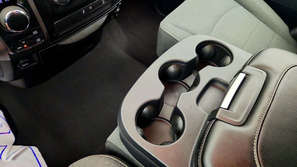 Used 2022 RAM 1500 Classic Warlock w/ Warlock Decor Package AWD/4WD image 15