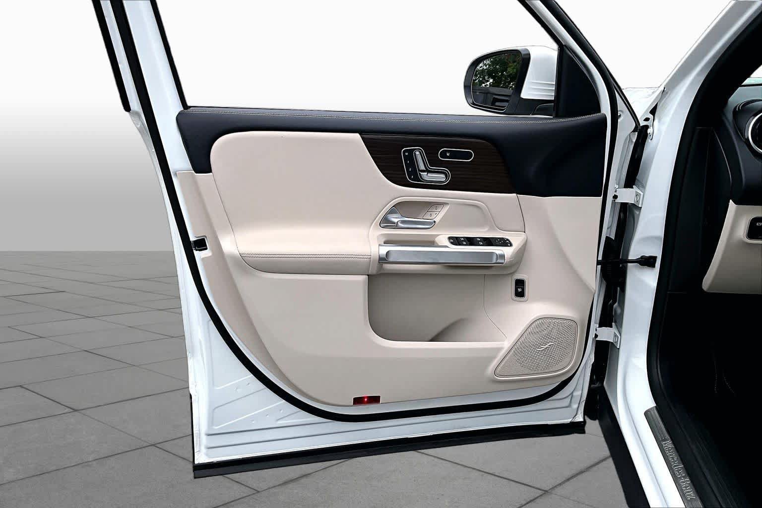 Certified 2026 Mercedes-Benz GLB 250 image 22