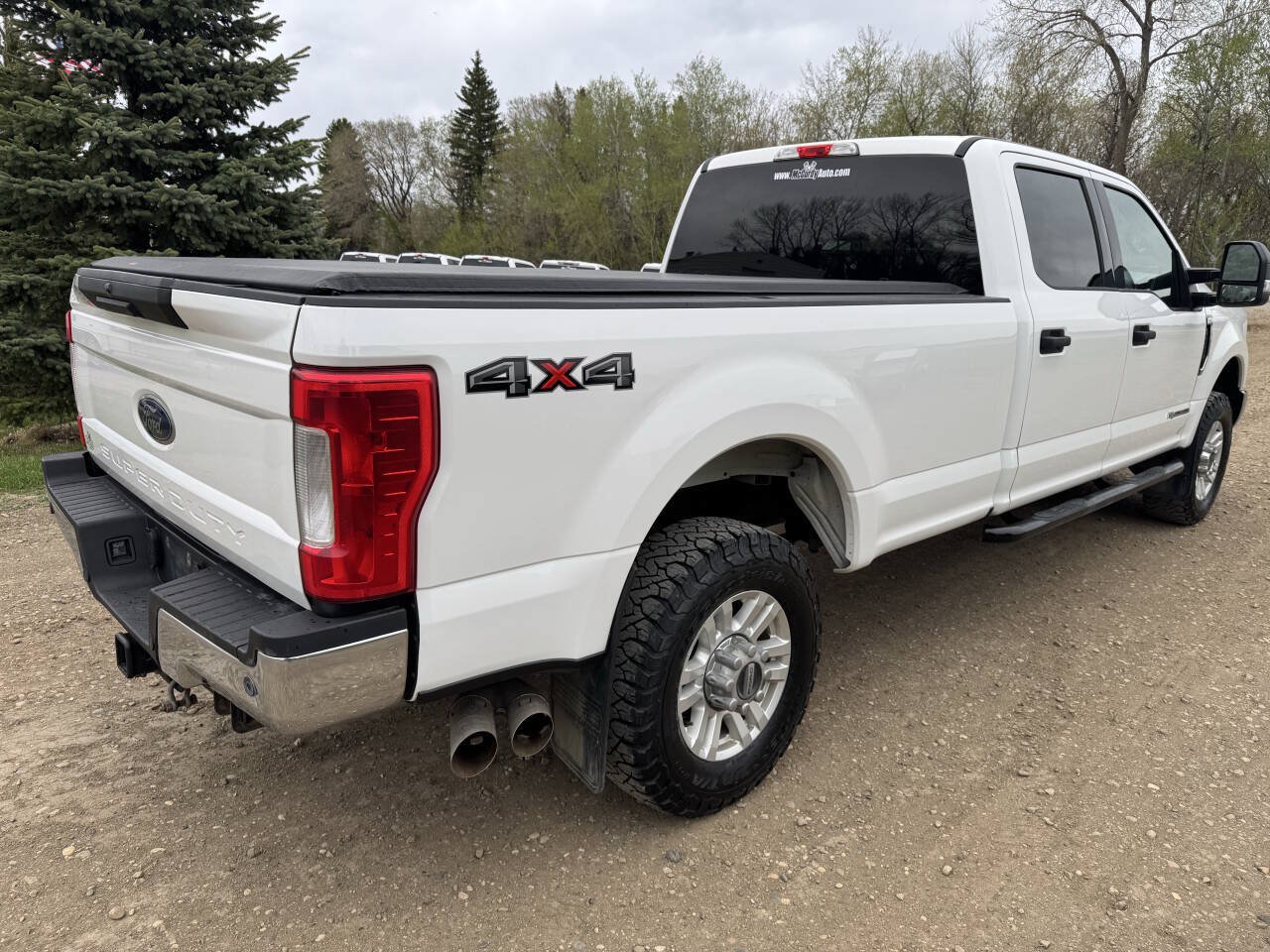 Used 2017 Ford F350 XLT w/ XLT Value Package AWD/4WD image 11