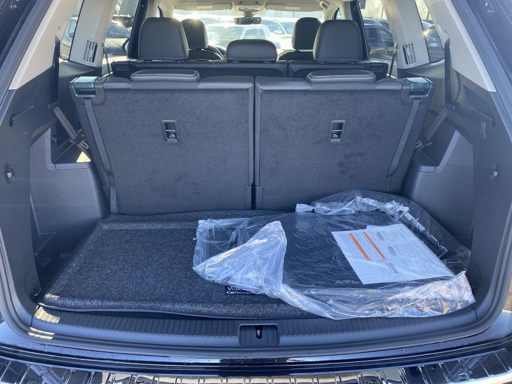 New 2026 Volkswagen Atlas SE image 14