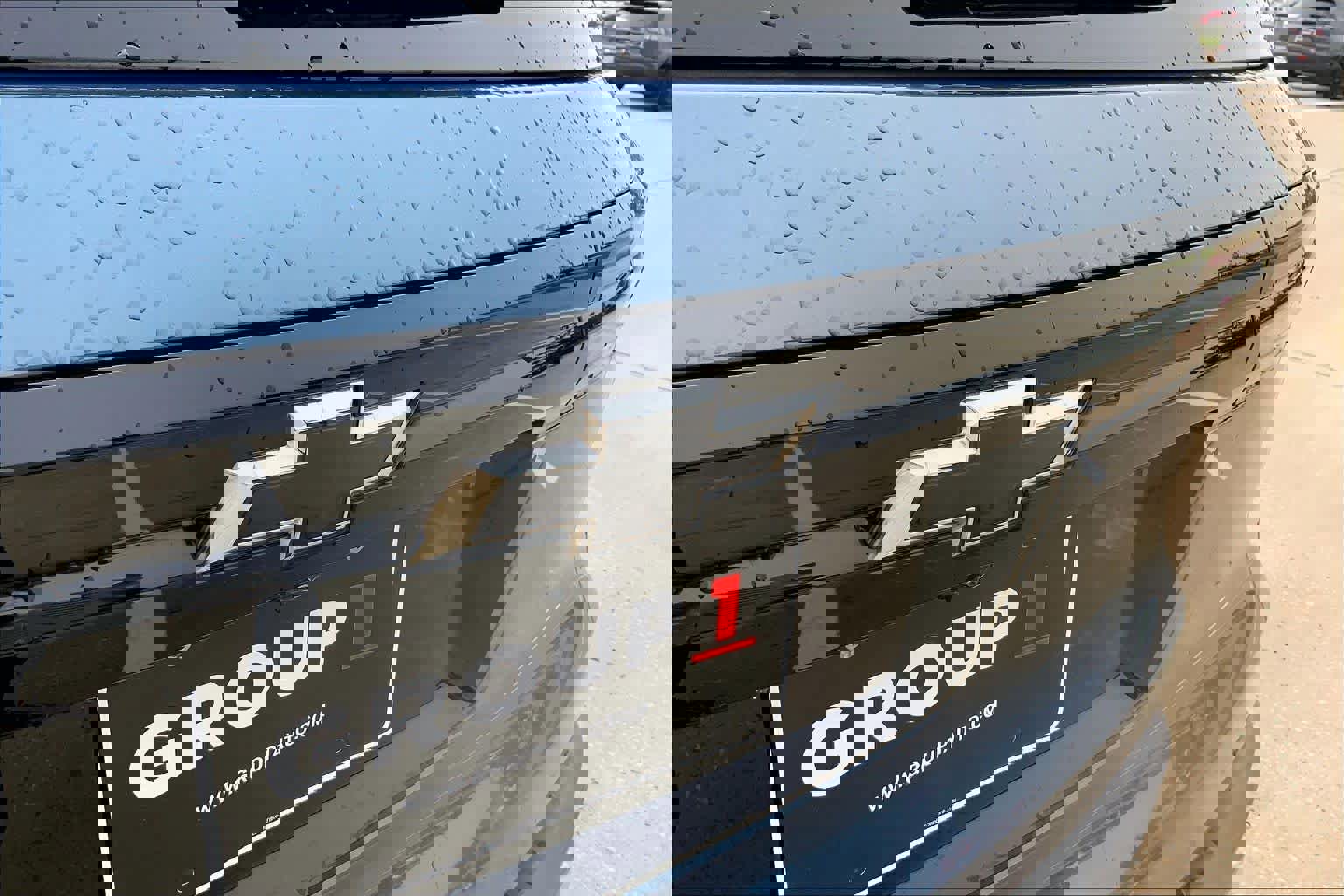 Used 2025 Chevrolet Traverse LT w/ Driver Confidence Package FWD image 30