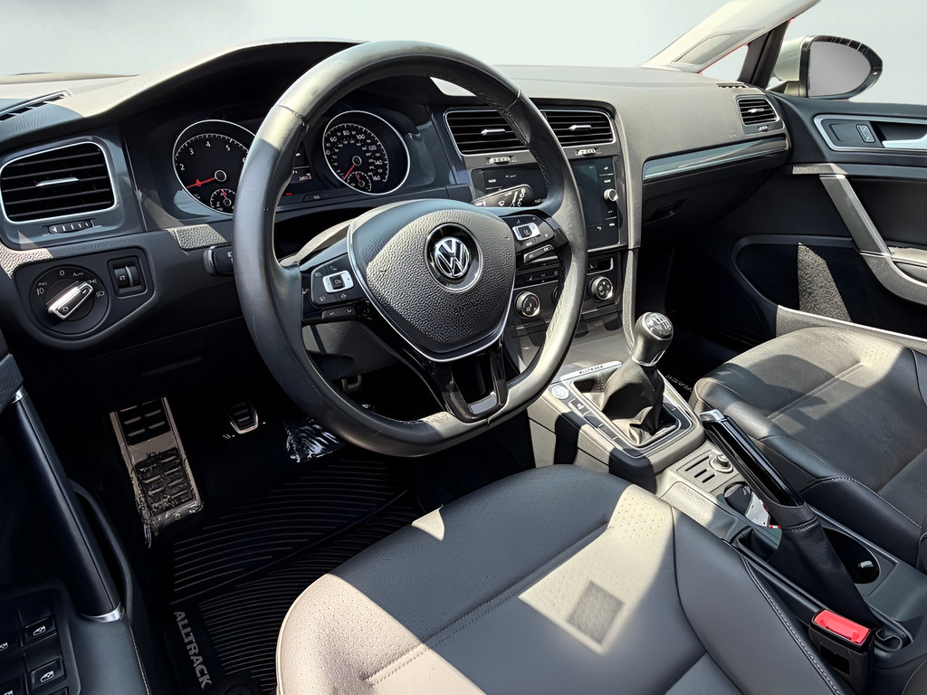Used 2019 Volkswagen Golf Alltrack AWD/4WD image 23