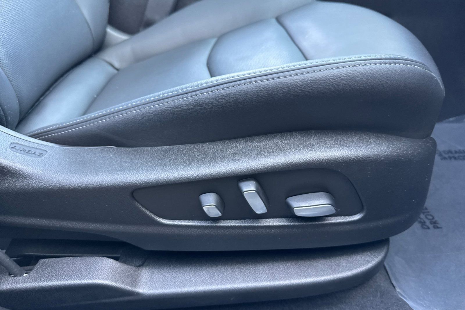 Certified 2023 Cadillac XT6 Premium Luxury w/ Technology Package image 21