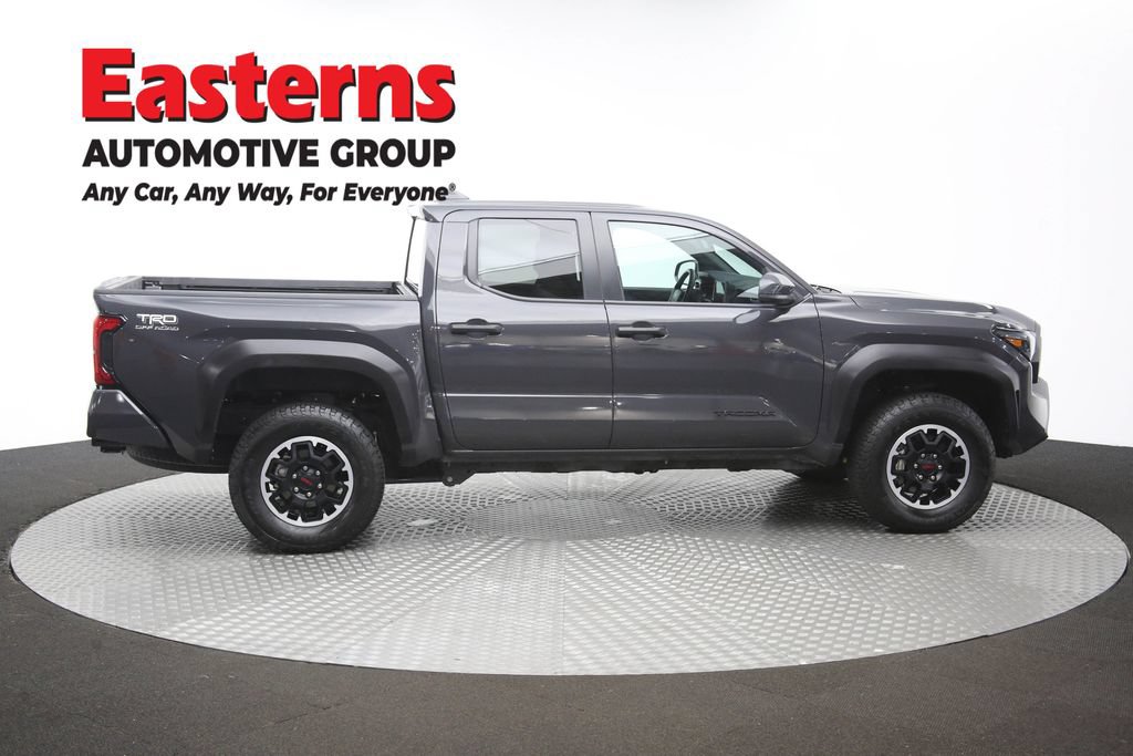 Used 2025 Toyota Tacoma TRD Off-Road AWD/4WD image 42