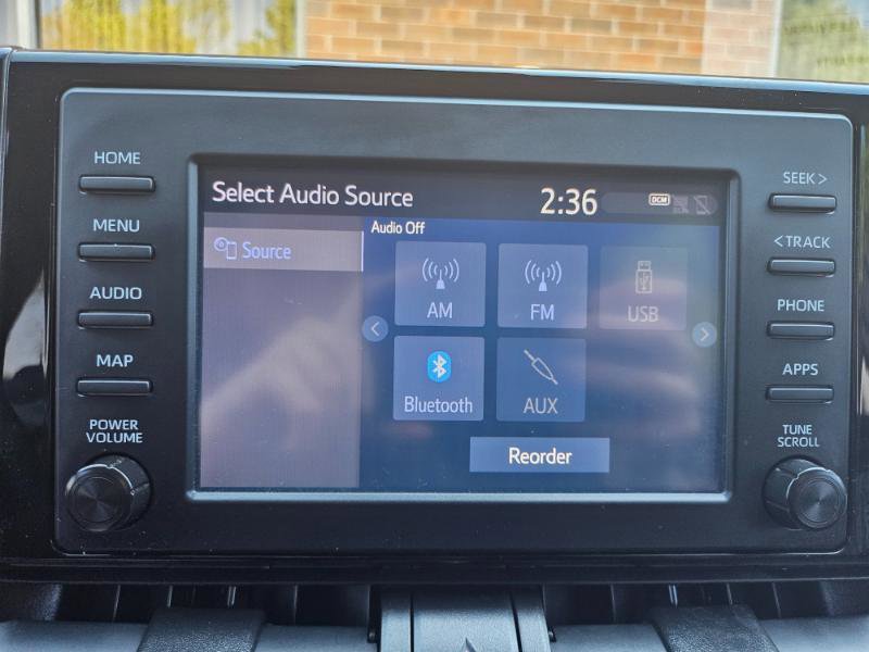 Used 2019 Toyota RAV4 LE image 46