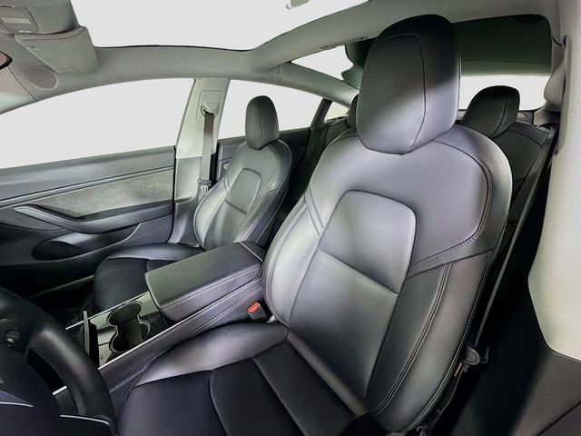 Used 2018 Tesla Model 3 Mid Range RWD image 11