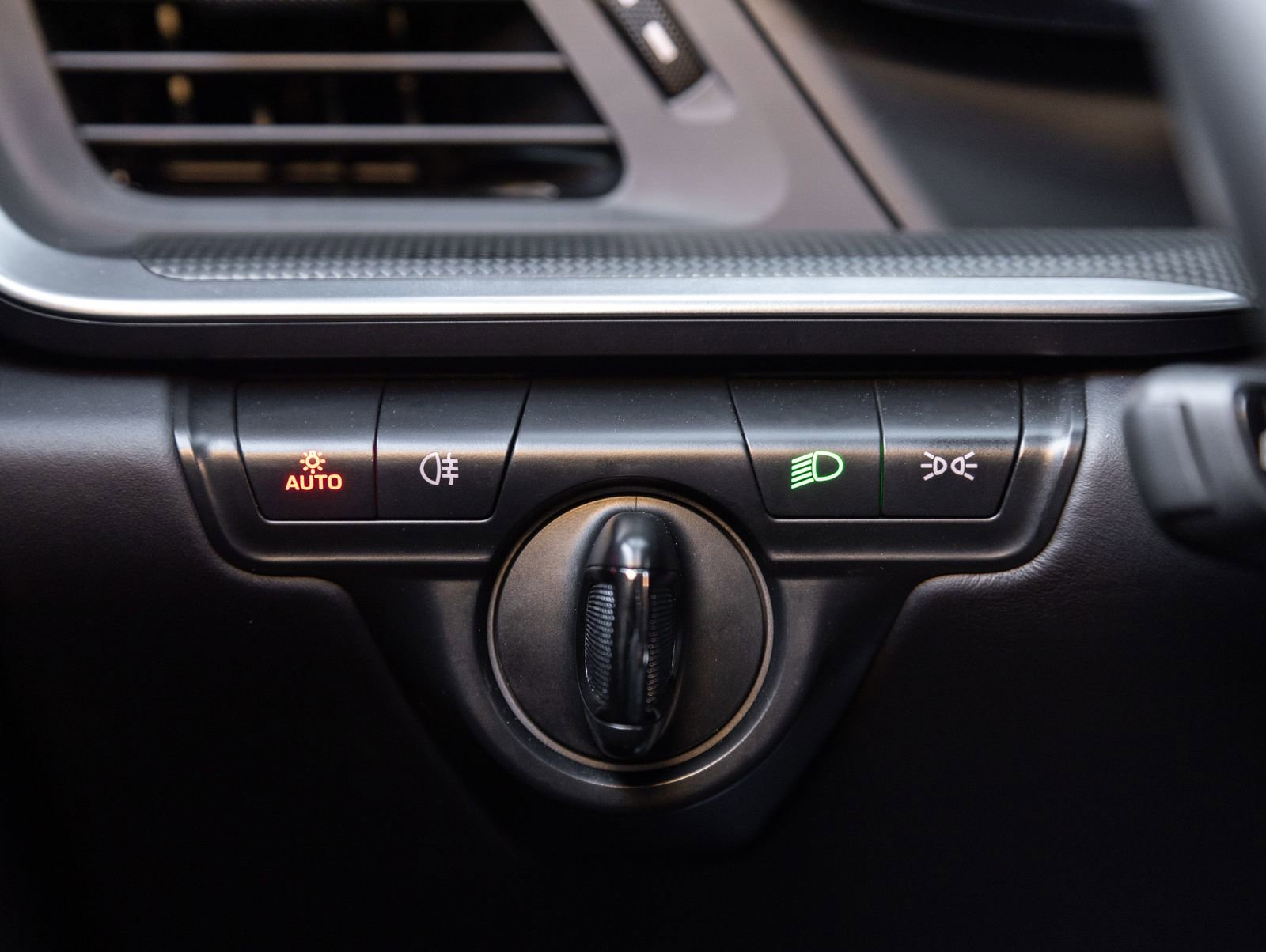 Certified 2022 Porsche 911 Turbo S image 19