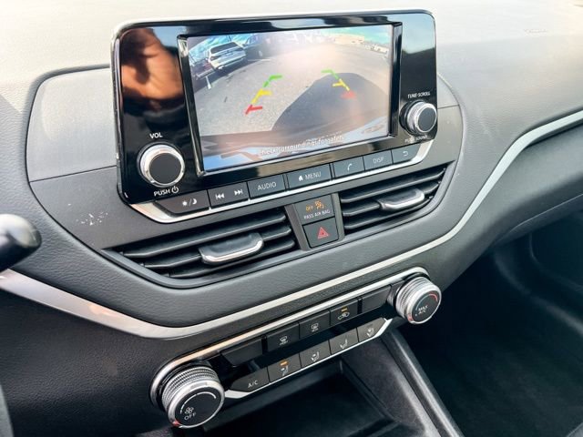 Used 2024 Nissan Altima 2.5 S image 23