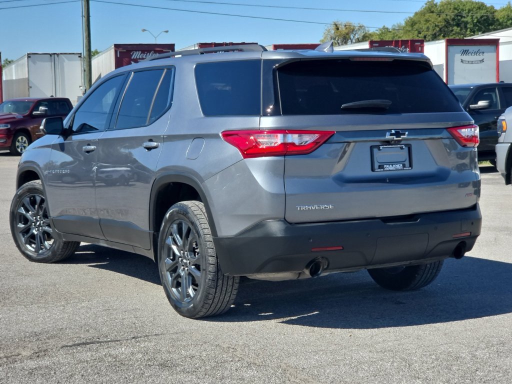 Used 2021 Chevrolet Traverse RS FWD image 5