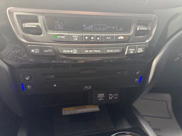 Used 2022 Honda Pilot Black Edition image 27