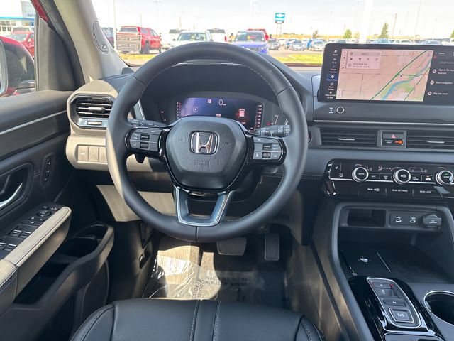 New 2026 Honda Pilot Touring image 13