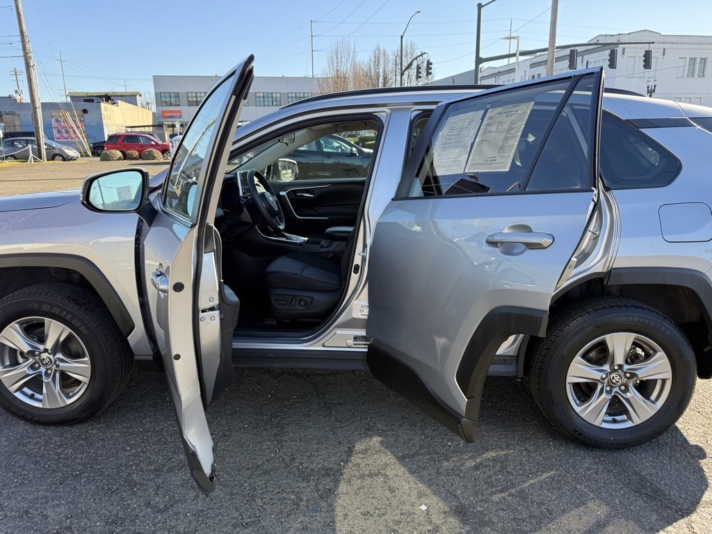 Used 2024 Toyota RAV4 XLE w/ Weather Package image 16