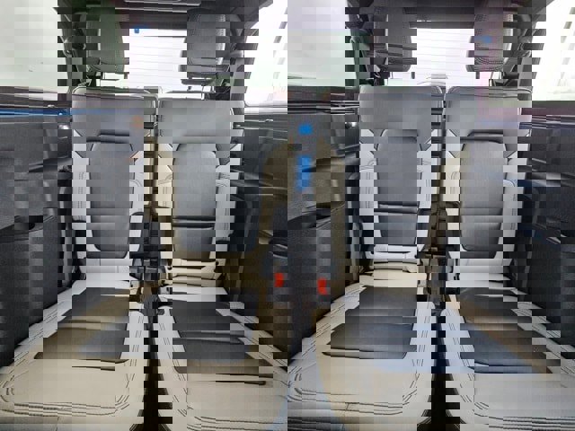 Used 2024 Ford Bronco Wildtrak image 11