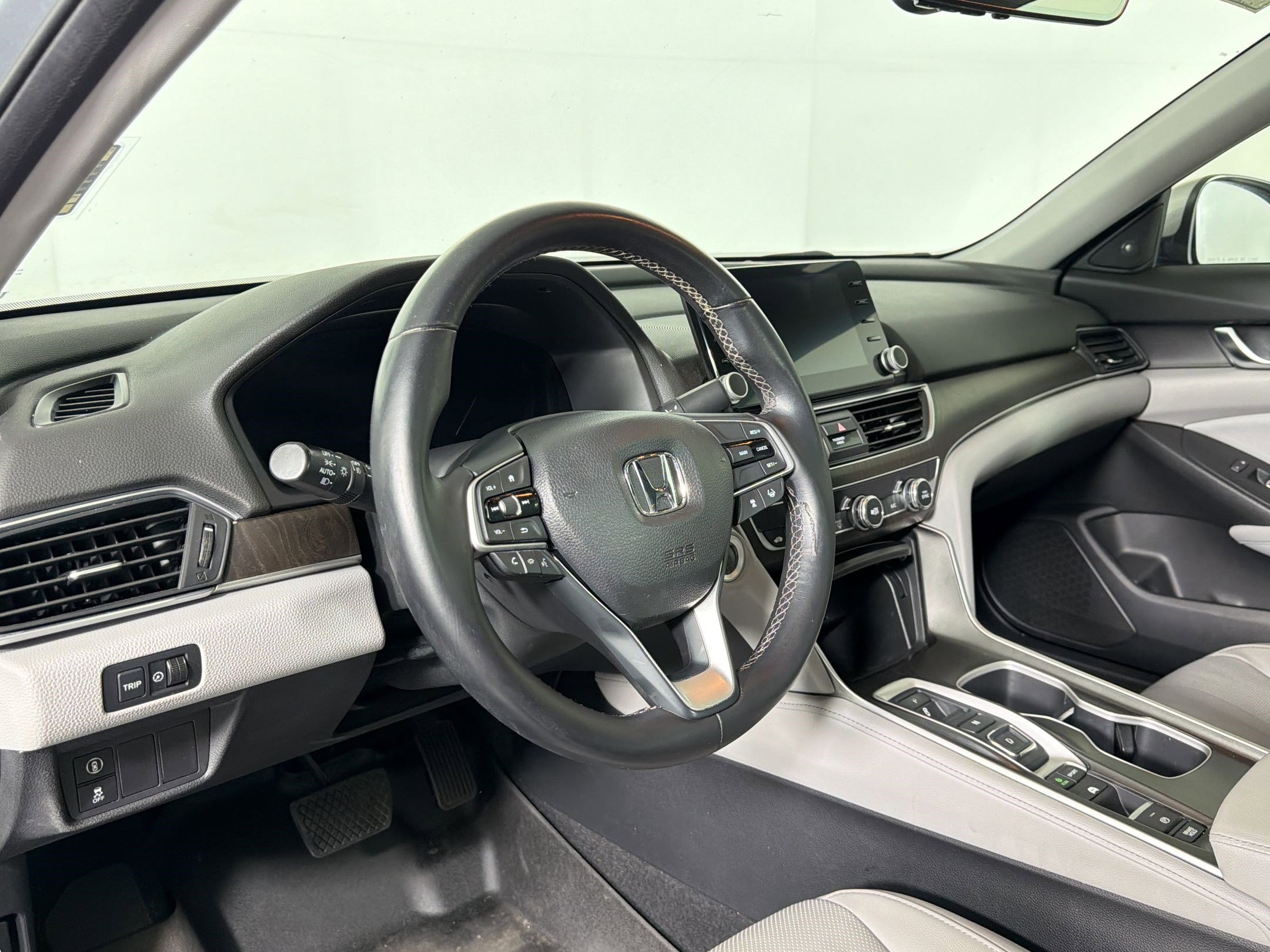 Used 2018 Honda Accord EX-L image 4