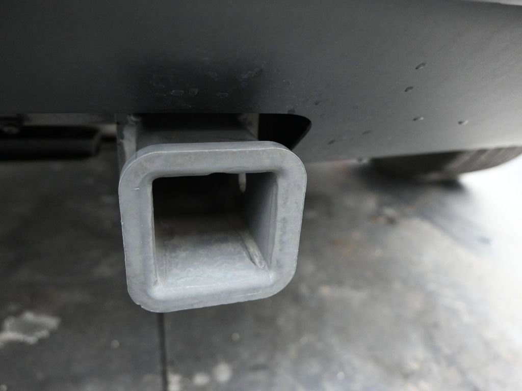 Used 2024 Porsche Macan Turbo image 48