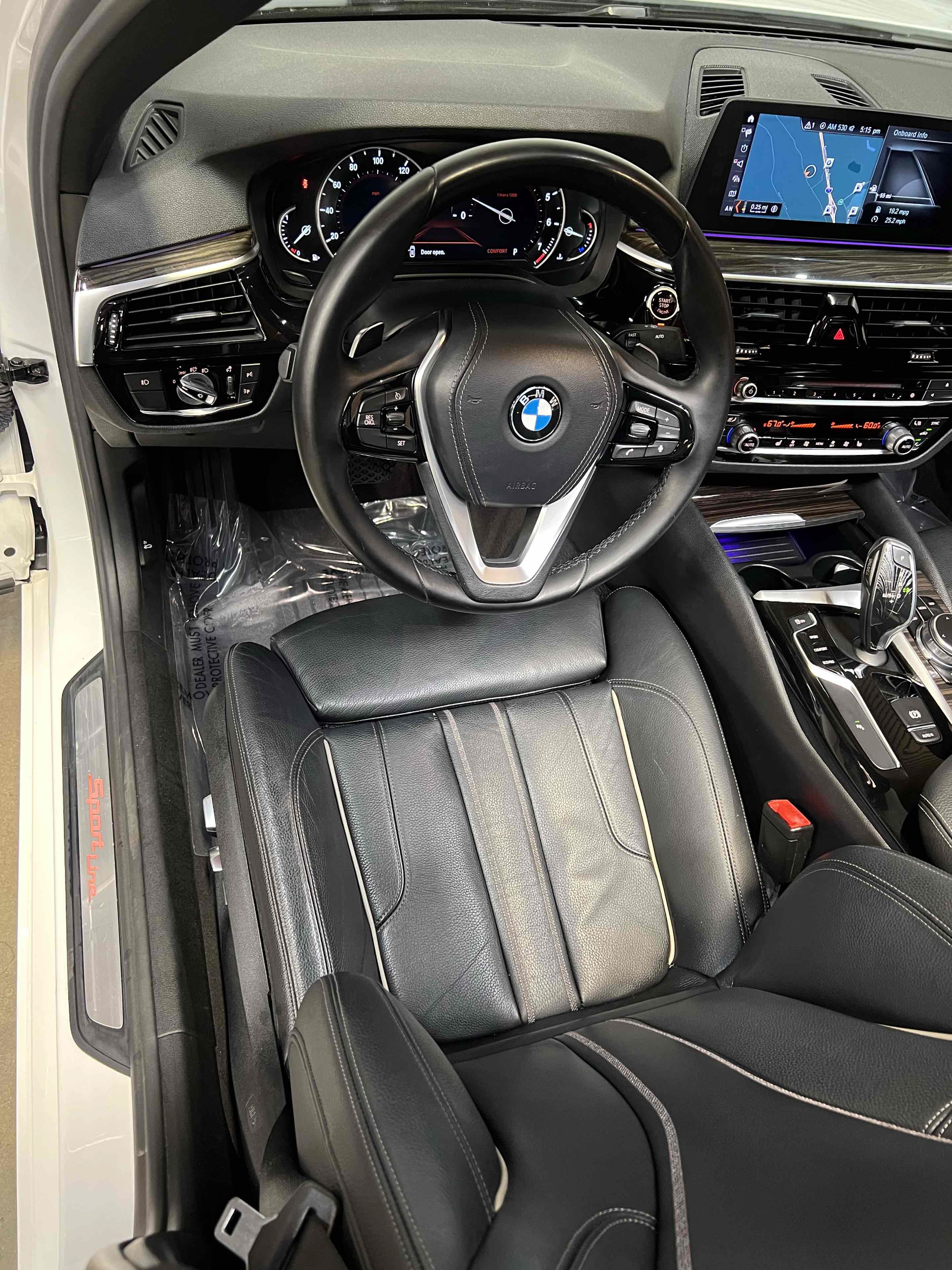 Used 2017 BMW 540i RWD image 23