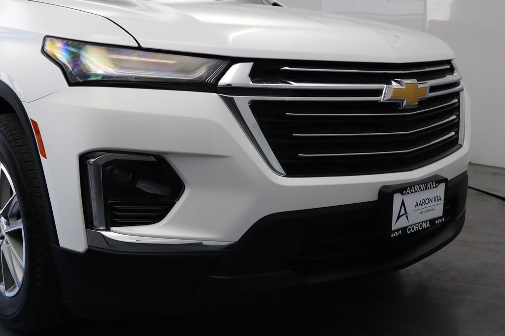 Used 2023 Chevrolet Traverse LT FWD image 9