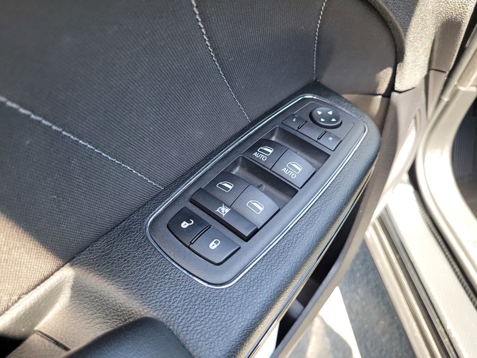 Used 2023 Dodge Charger SXT w/ Blacktop Package RWD image 26