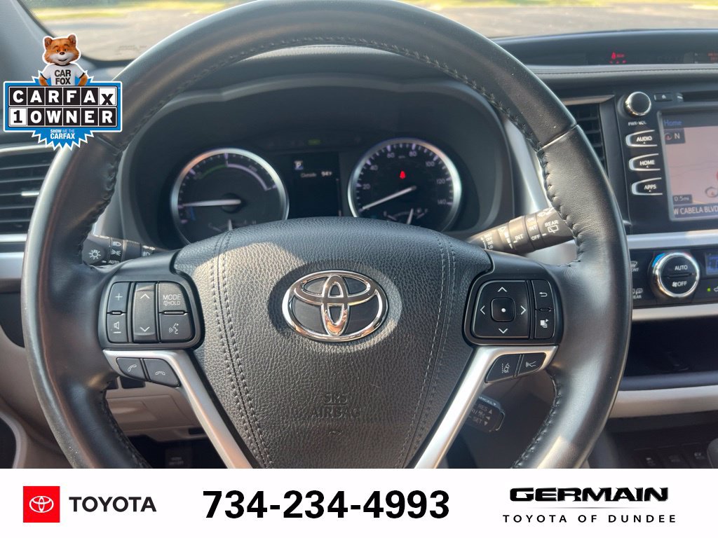 Used 2019 Toyota Highlander XLE AWD/4WD image 20
