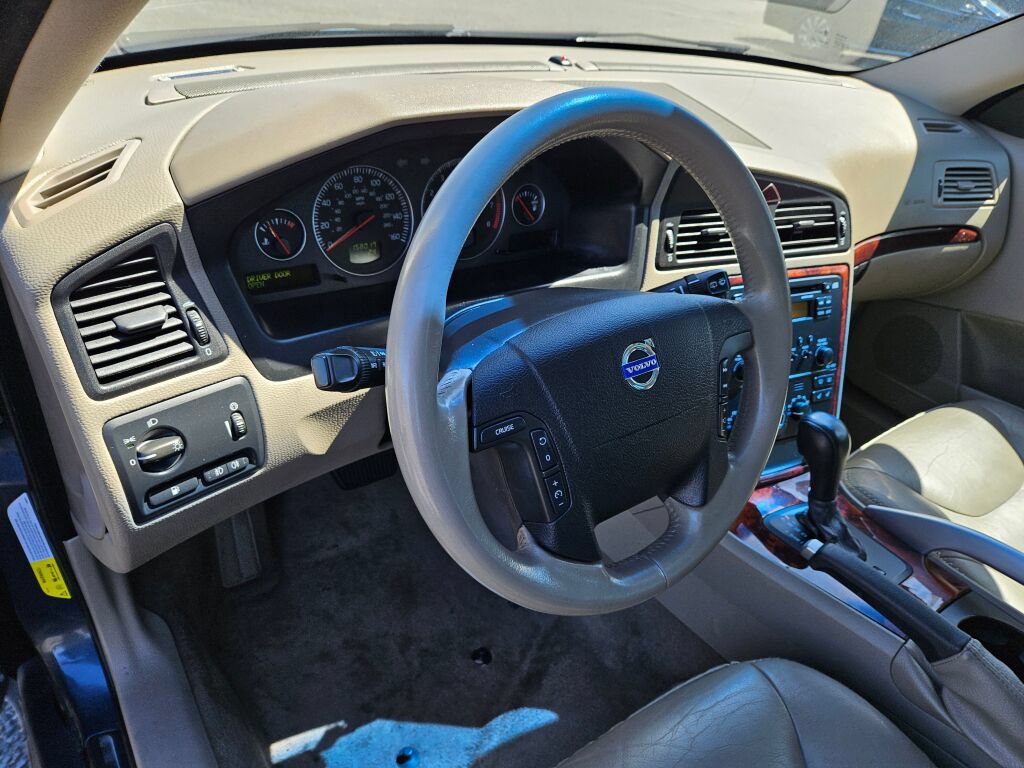 Used 2006 Volvo XC70 AWD/4WD image 16