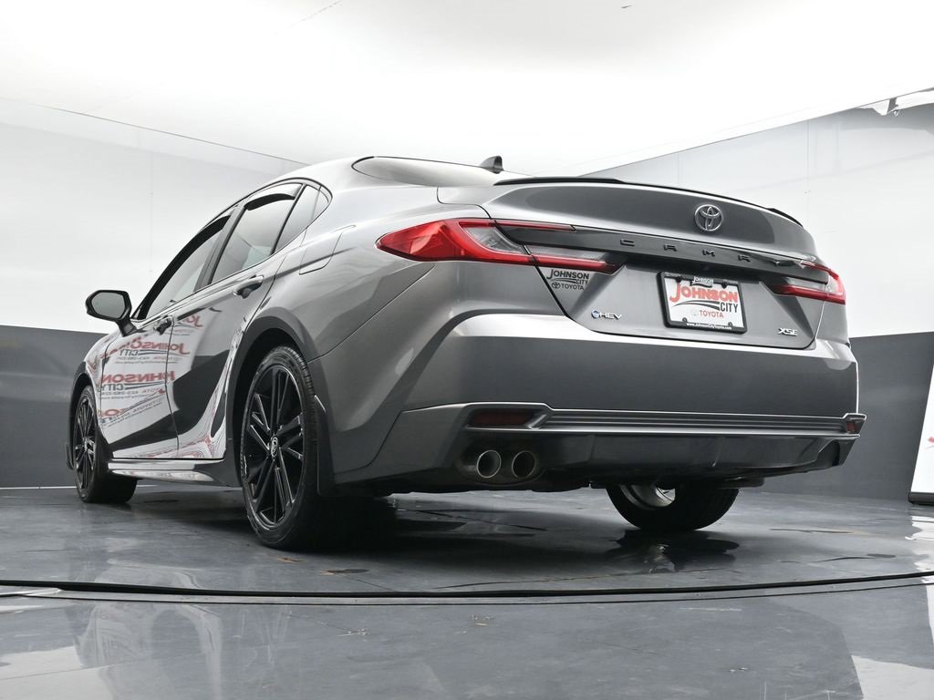 Used 2025 Toyota Camry XSE image 35