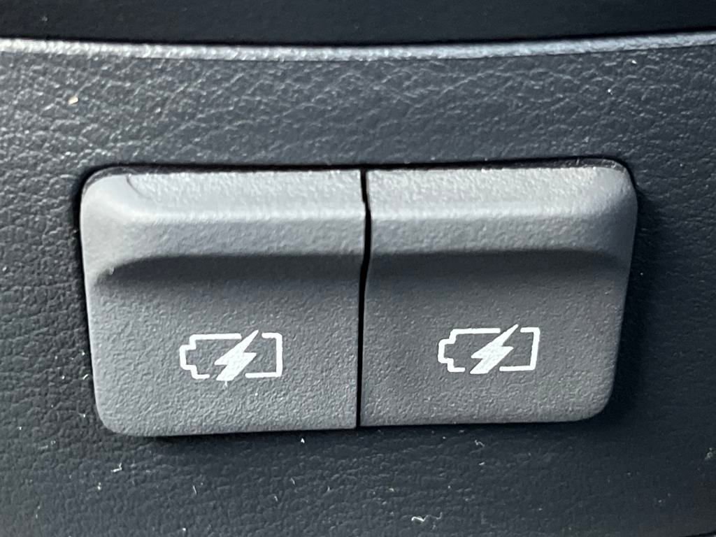 New 2025 Nissan Kicks Play S image 30