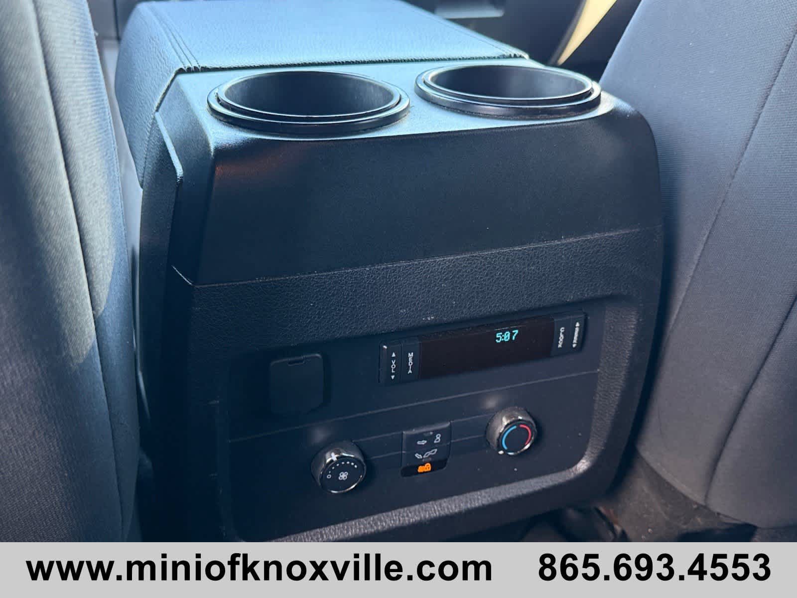 Used 2017 Ford Expedition XLT RWD image 18