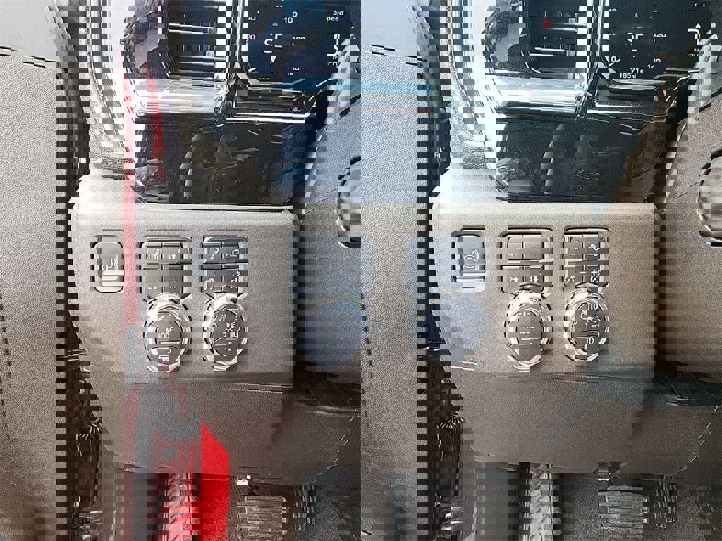 Certified 2022 GMC Sierra 1500 SLT w/ SLT Premium Plus Package image 20