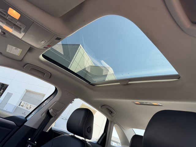 Used 2024 Volkswagen Jetta SE image 20