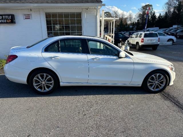 Used 2015 Mercedes-Benz C 300 4MATIC Sedan image 6