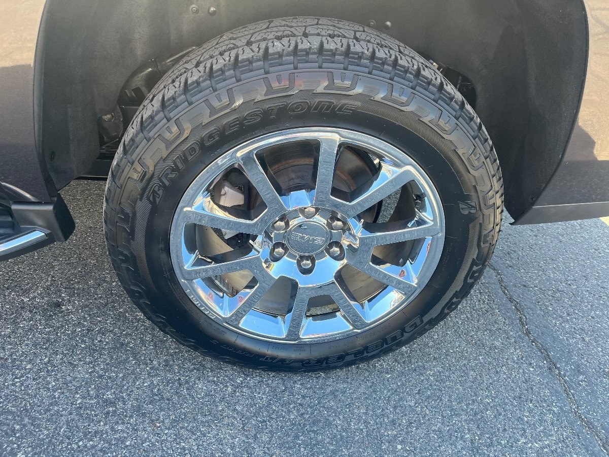 Used 2018 GMC Yukon Denali w/ Open Road Package RWD image 46