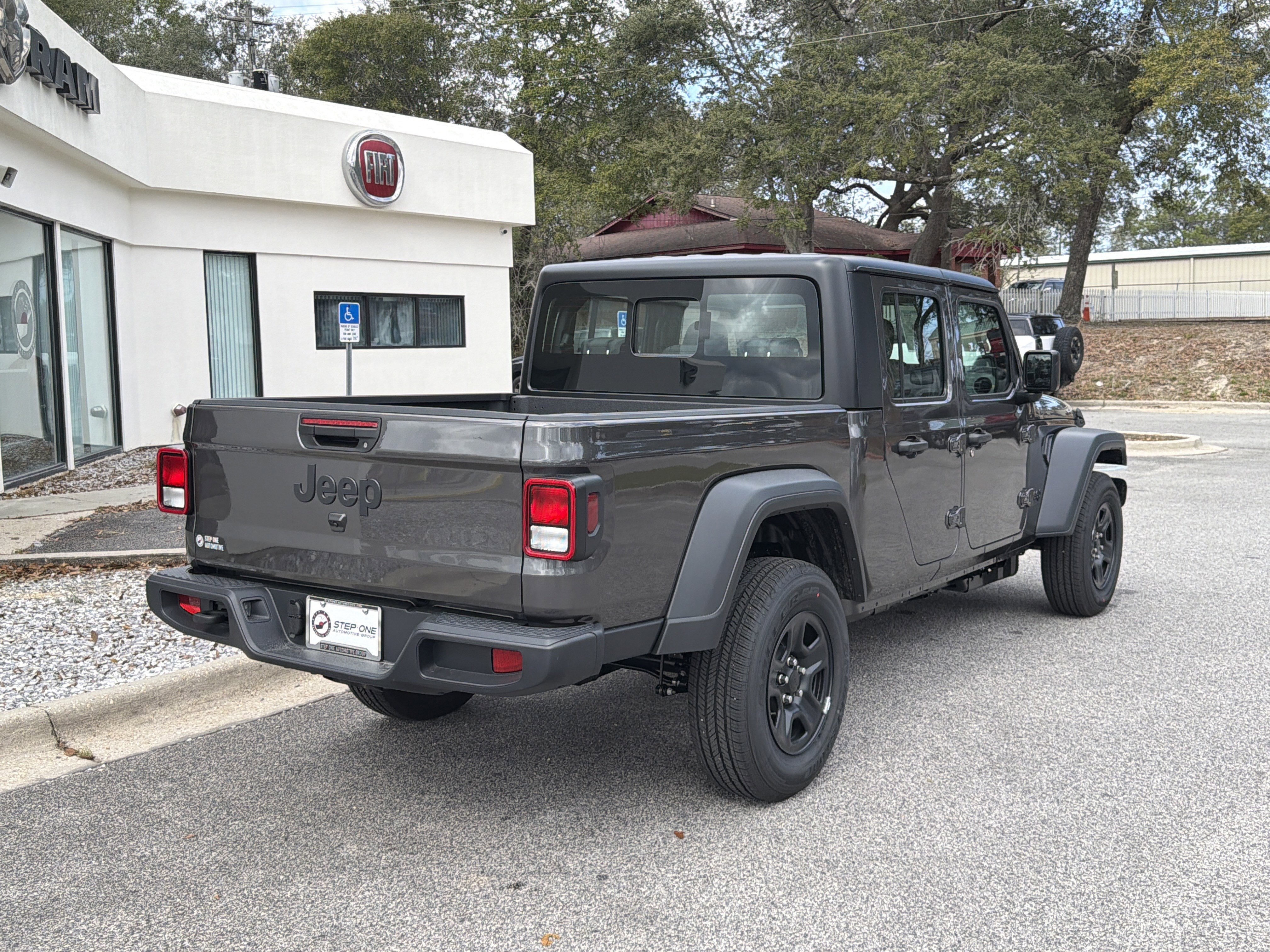 New 2026 RAM 1500 Big Horn image 4