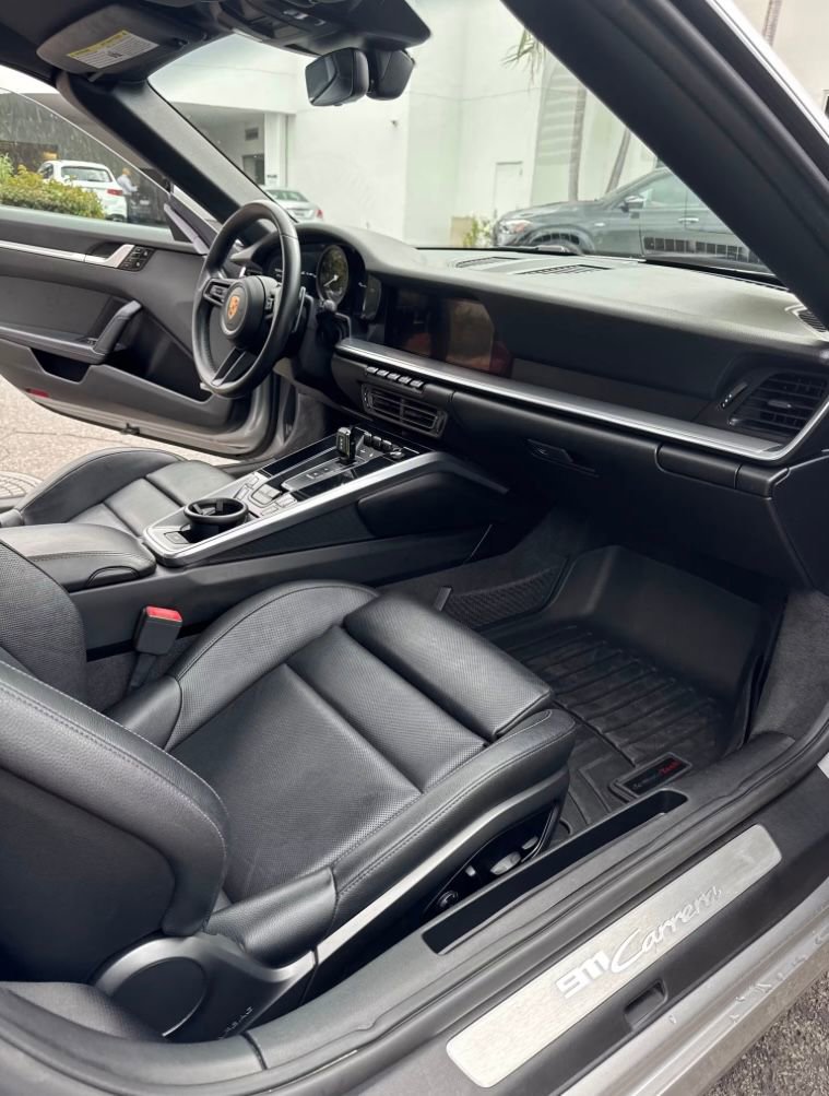 Used 2020 Porsche 911 Carrera image 16