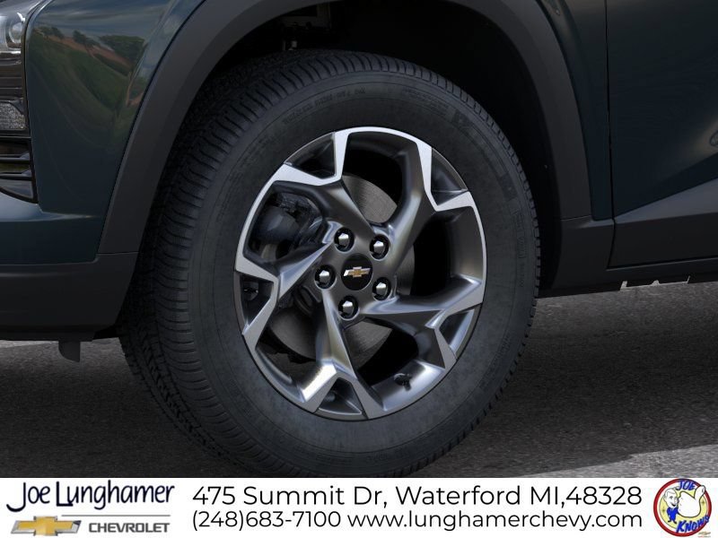 New 2026 Chevrolet Trax LT w/ Driver Confidence Package FWD image 9