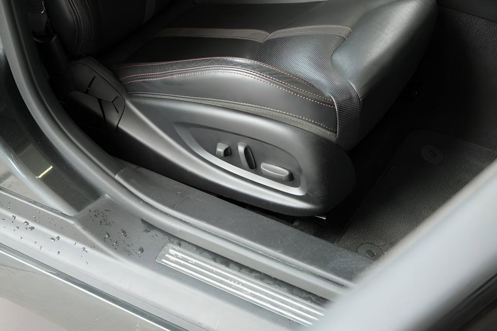 Used 2017 Chevrolet SS image 27