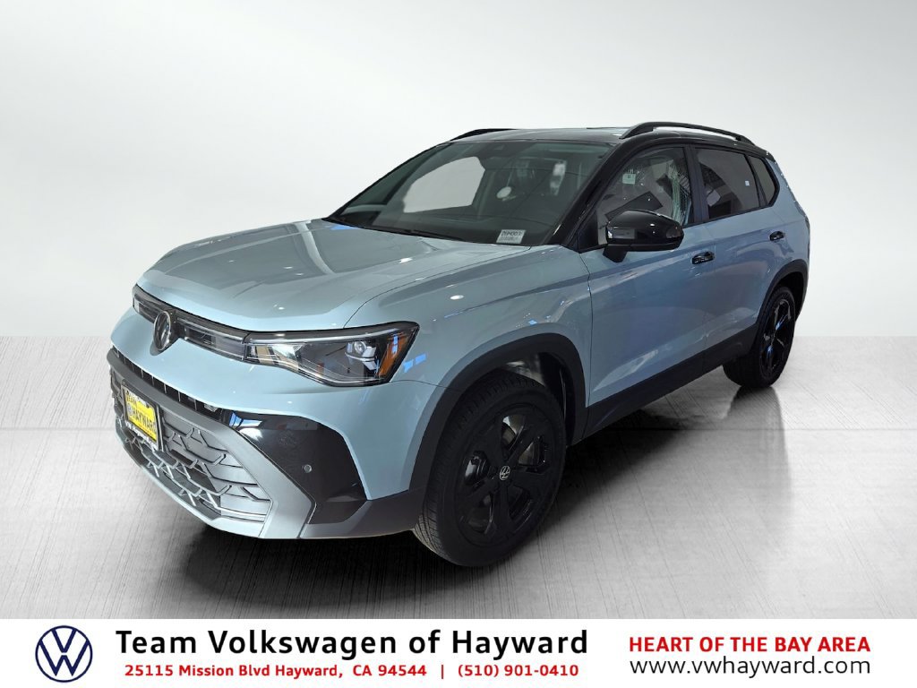 New 2026 Volkswagen Taos SE AWD/4WD image 1