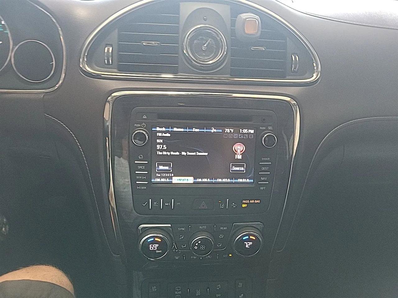 Used 2015 Buick Enclave Premium image 11