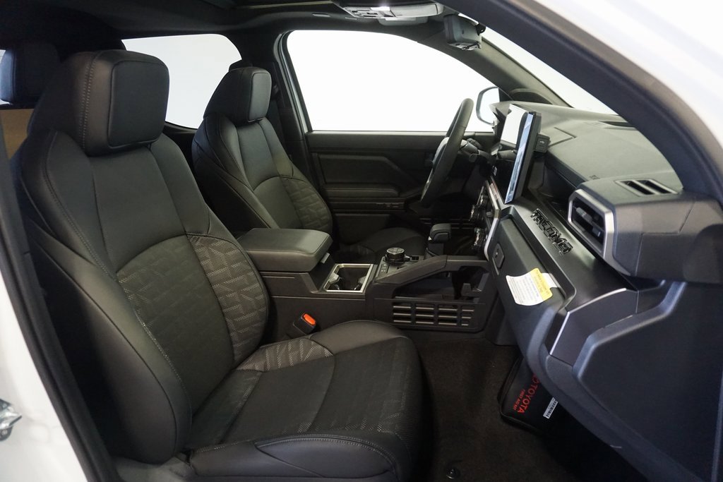 New 2025 Toyota Tacoma TRD Off-Road image 25